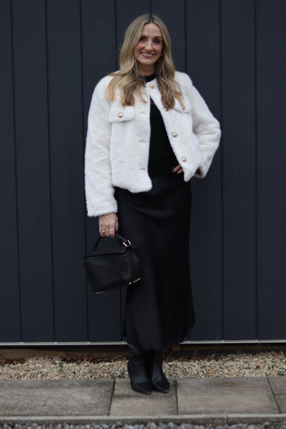 Cropped Faux Fur Jacket with Front Pockets