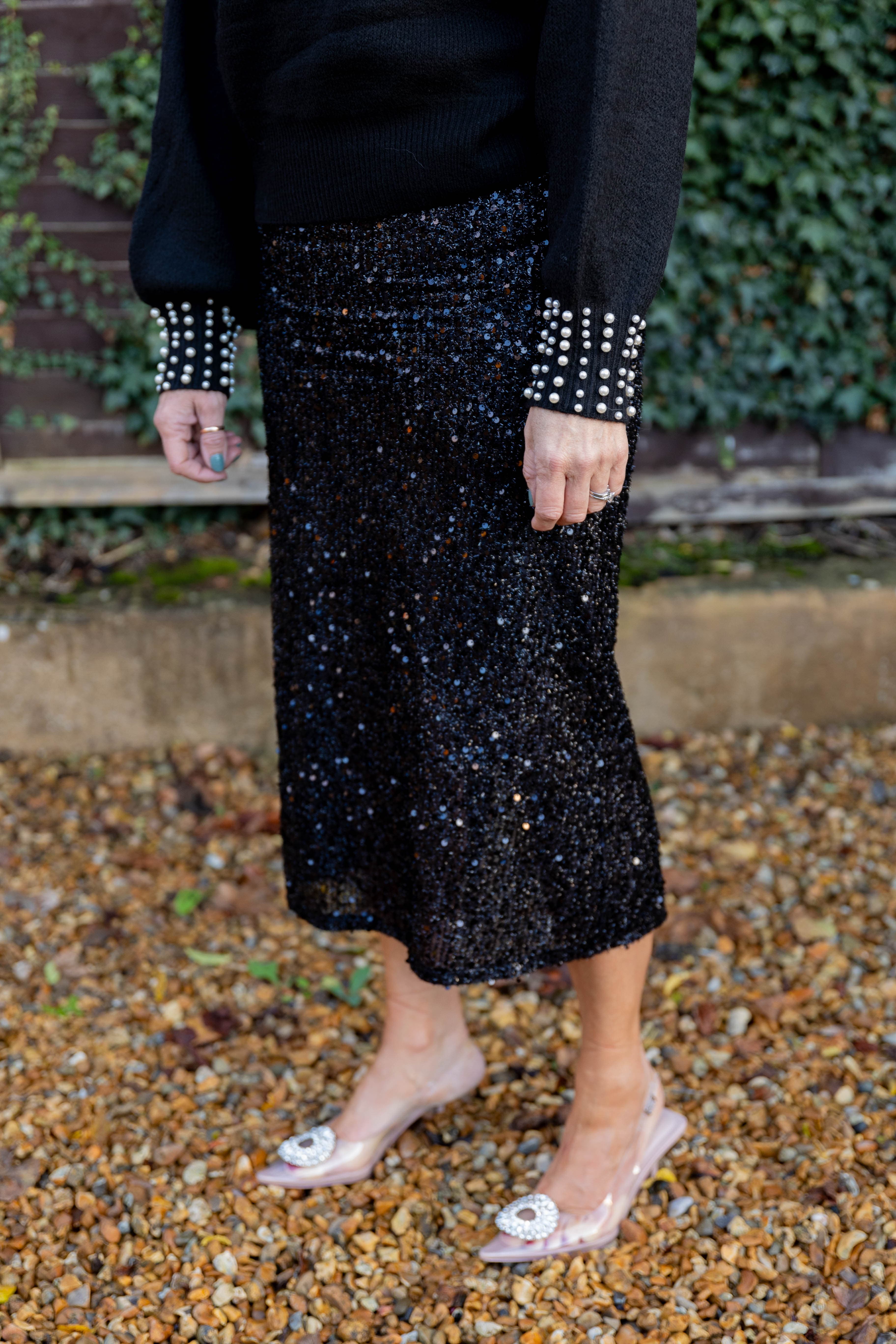 Black glitter pencil skirt best sale